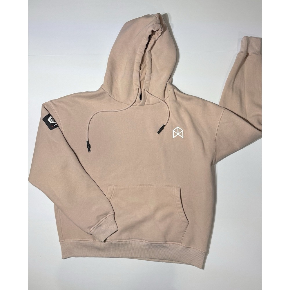 Rawgear Medium Light Pink Size Medium Hoodie. Sportscore style, casual, comfy.‎